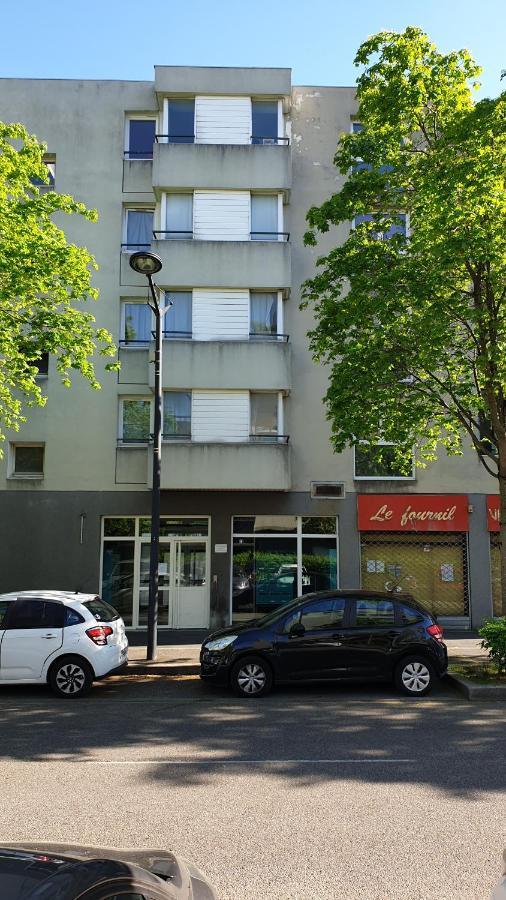 דירות גרנובל Studio Individuel - Le Musset & Parking Gratuit Devant L'Immeuble מראה חיצוני תמונה
